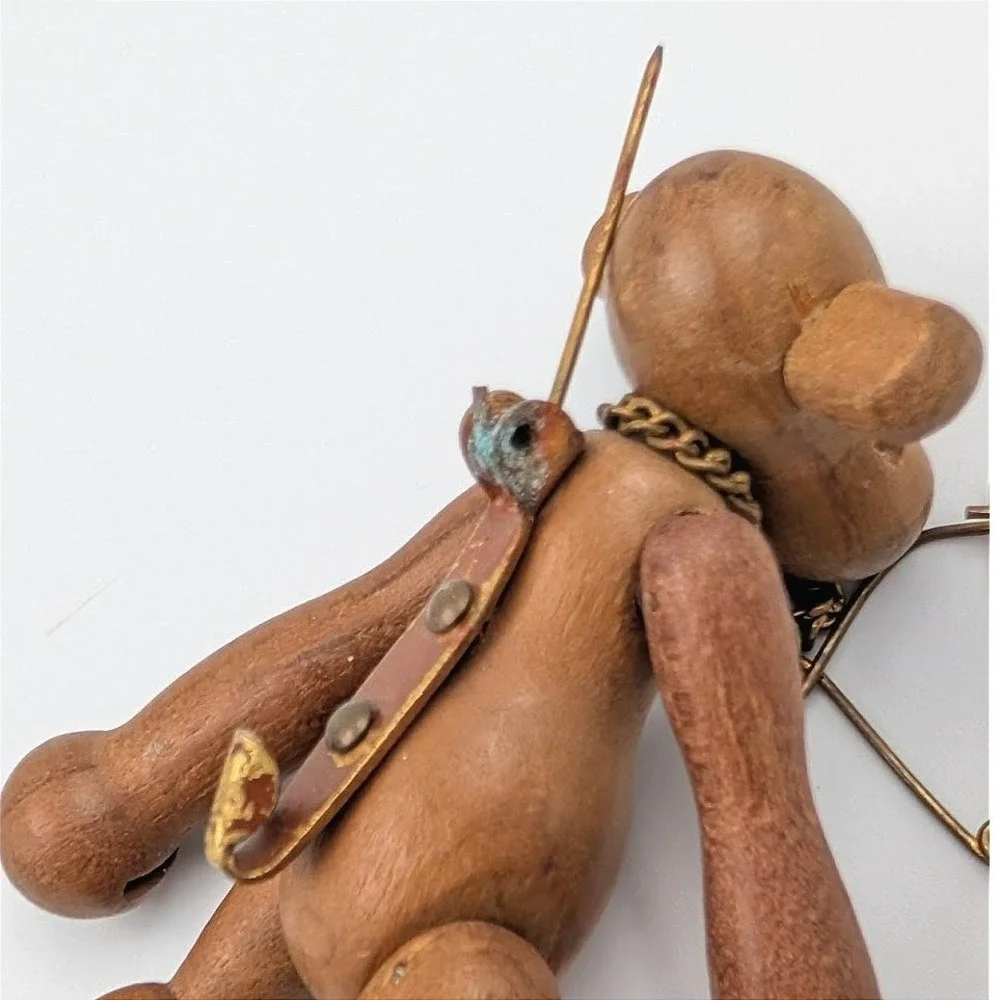 Vintage Zoo Line Japan Monkey Brooch Built in Pin-Chain Wooden‎ Articulated MCM